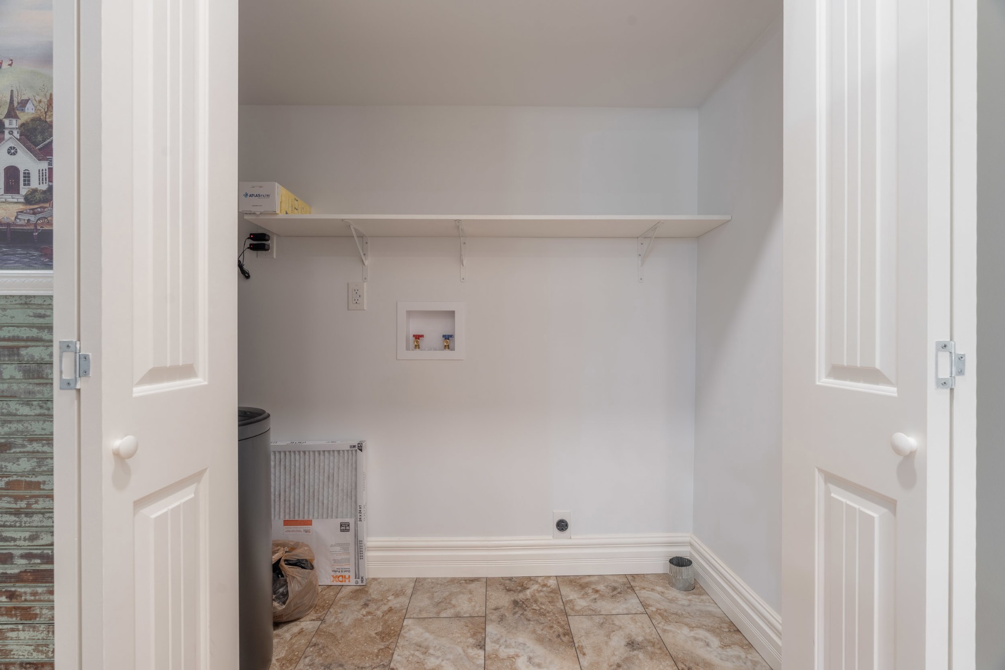 4870 Chicken Road Lebanon, TN 37090 - Photo 24 of 50 a view of walk in closet