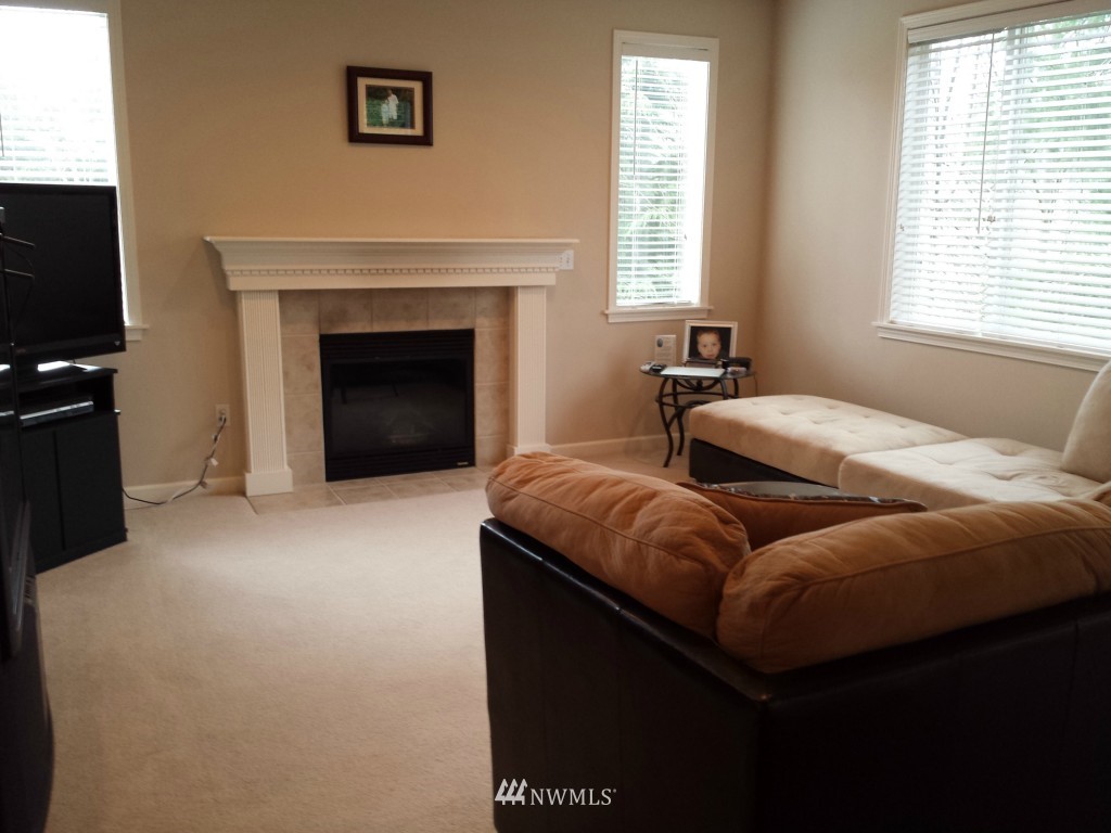 2317 198th Street Southeast Bothell, WA 98012 - Photo 11 of 23 Gallery Image 11