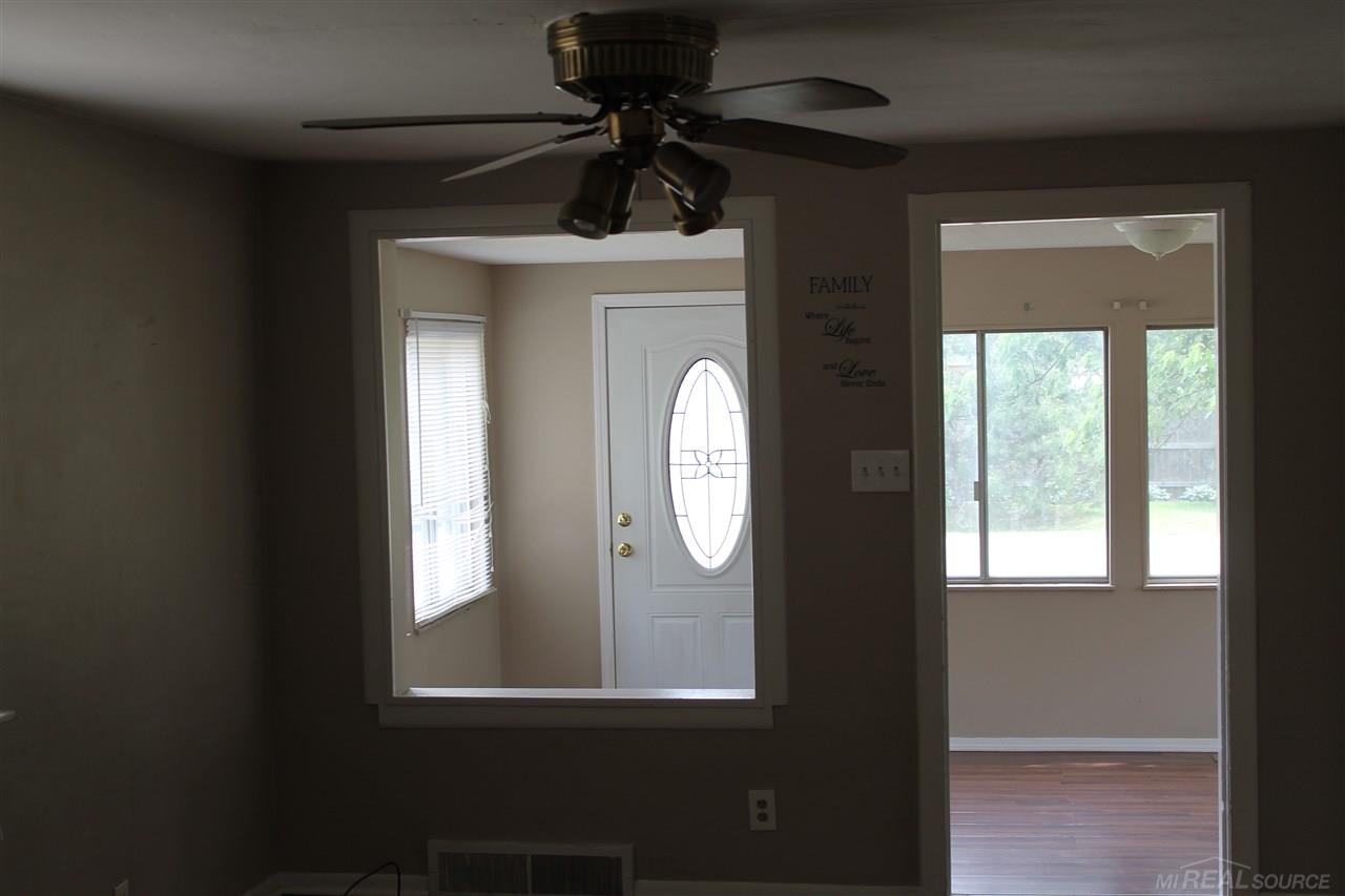 1731 Dawes Avenue Rochester Hills, MI 48307 - Photo 8 of 12