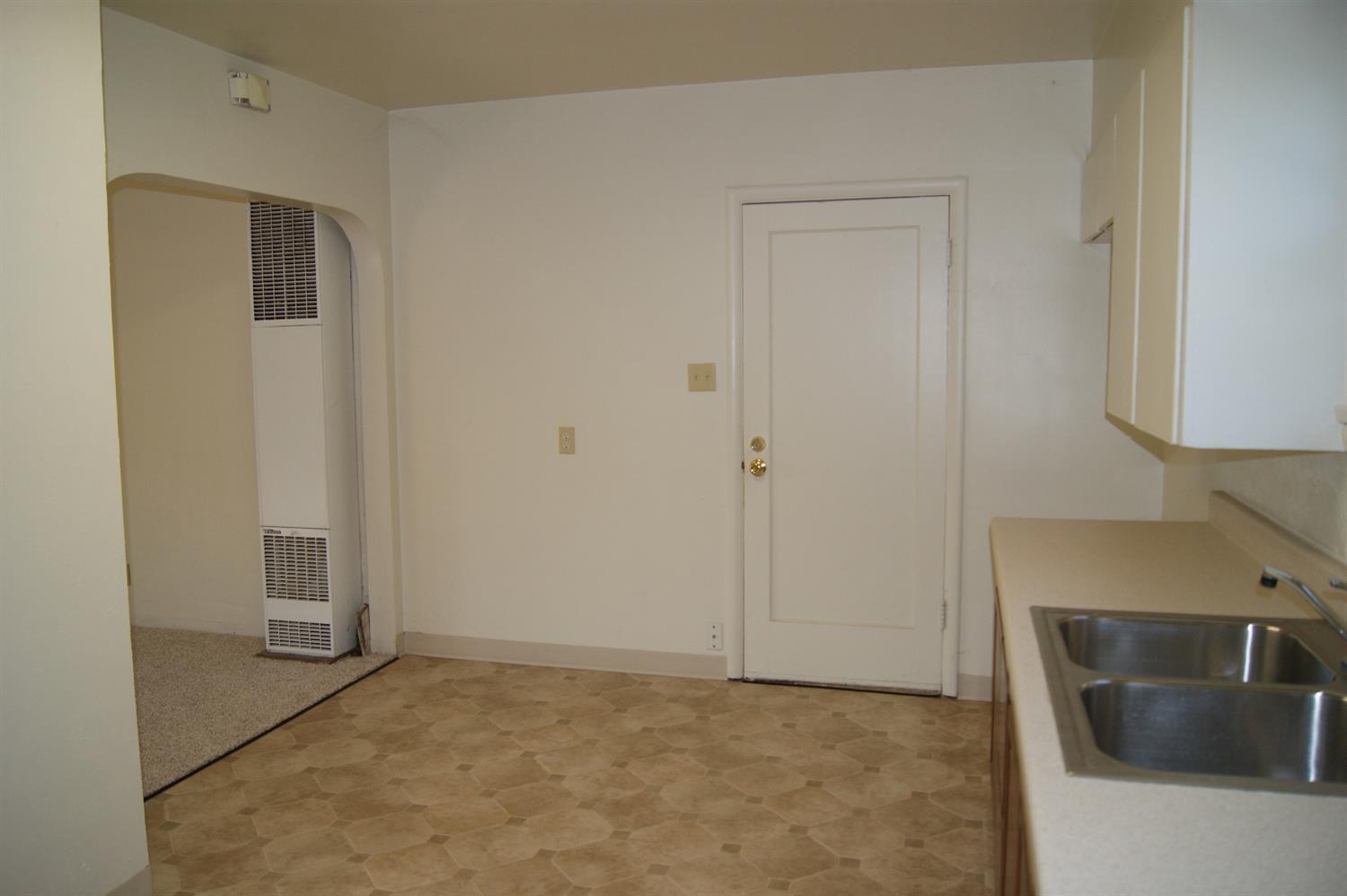 2681 Table Rock Road Medford, OR 97501 - Photo 4 of 18 Additional Photo