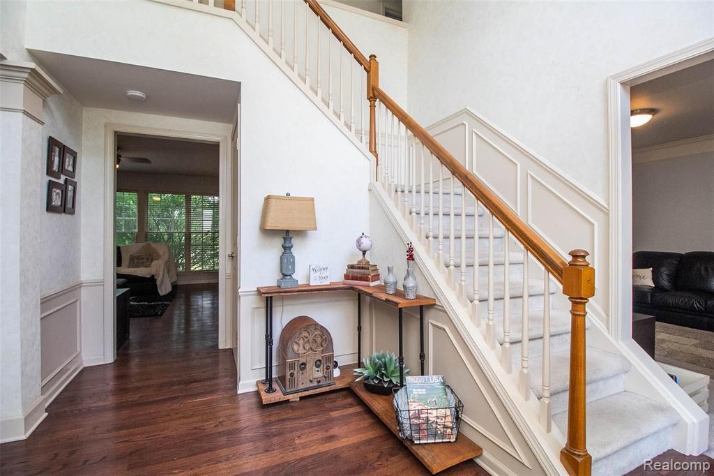 810 Loggers Circle Rochester, MI 48307 - Photo 14 of 73 Gallery Image 14