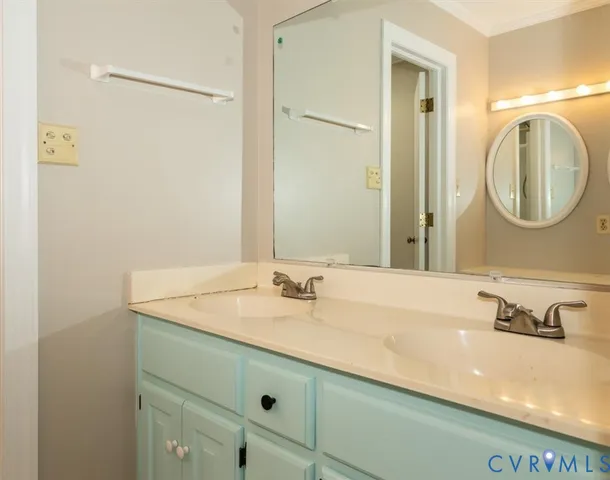 $595,000 | 5910 Harbourwood Place, Midlothian, VA 23112