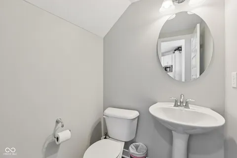 $405,000 | 14207 McNichols Way, Carmel, IN 46033