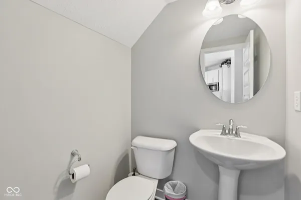 $405,000 | 14207 McNichols Way, Carmel, IN 46033