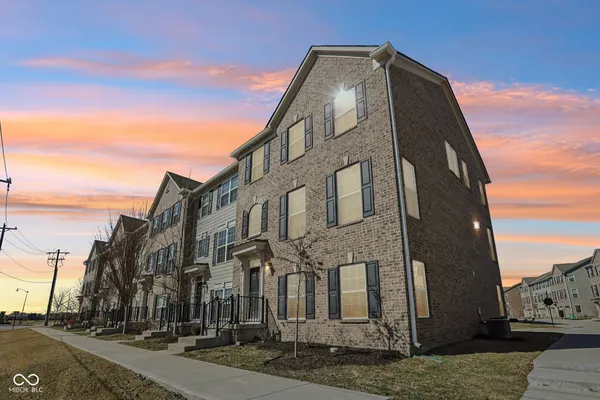 $405,000 | 14207 McNichols Way, Carmel, IN 46033