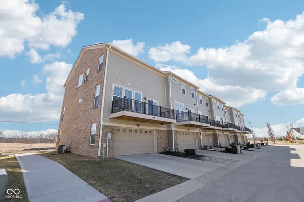 $405,000 | 14207 McNichols Way, Carmel, IN 46033