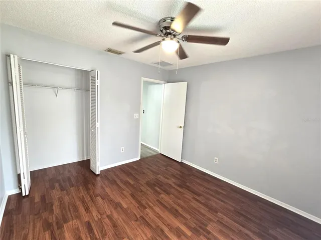 $2,095 | 2020 Rudder Drive, Valrico, FL 33594