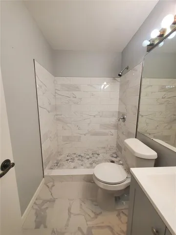 $2,095 | 2020 Rudder Drive, Valrico, FL 33594