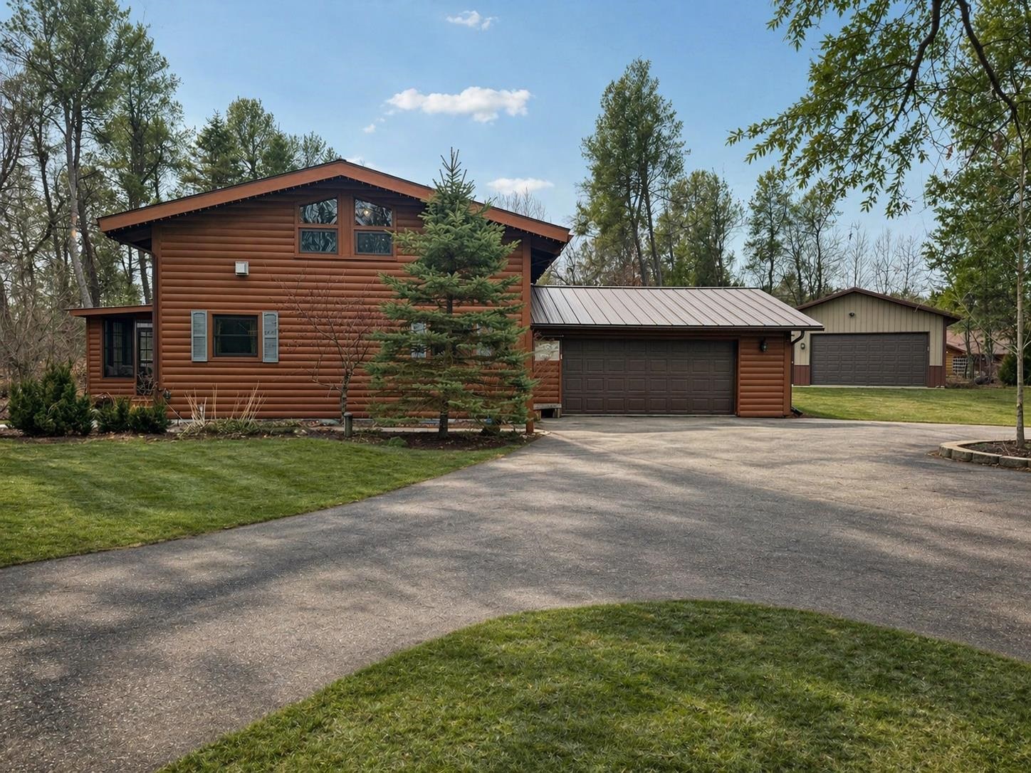 29522 Whispering Pines Road Lone Rock, WI 53556 - Photo 2 of 33