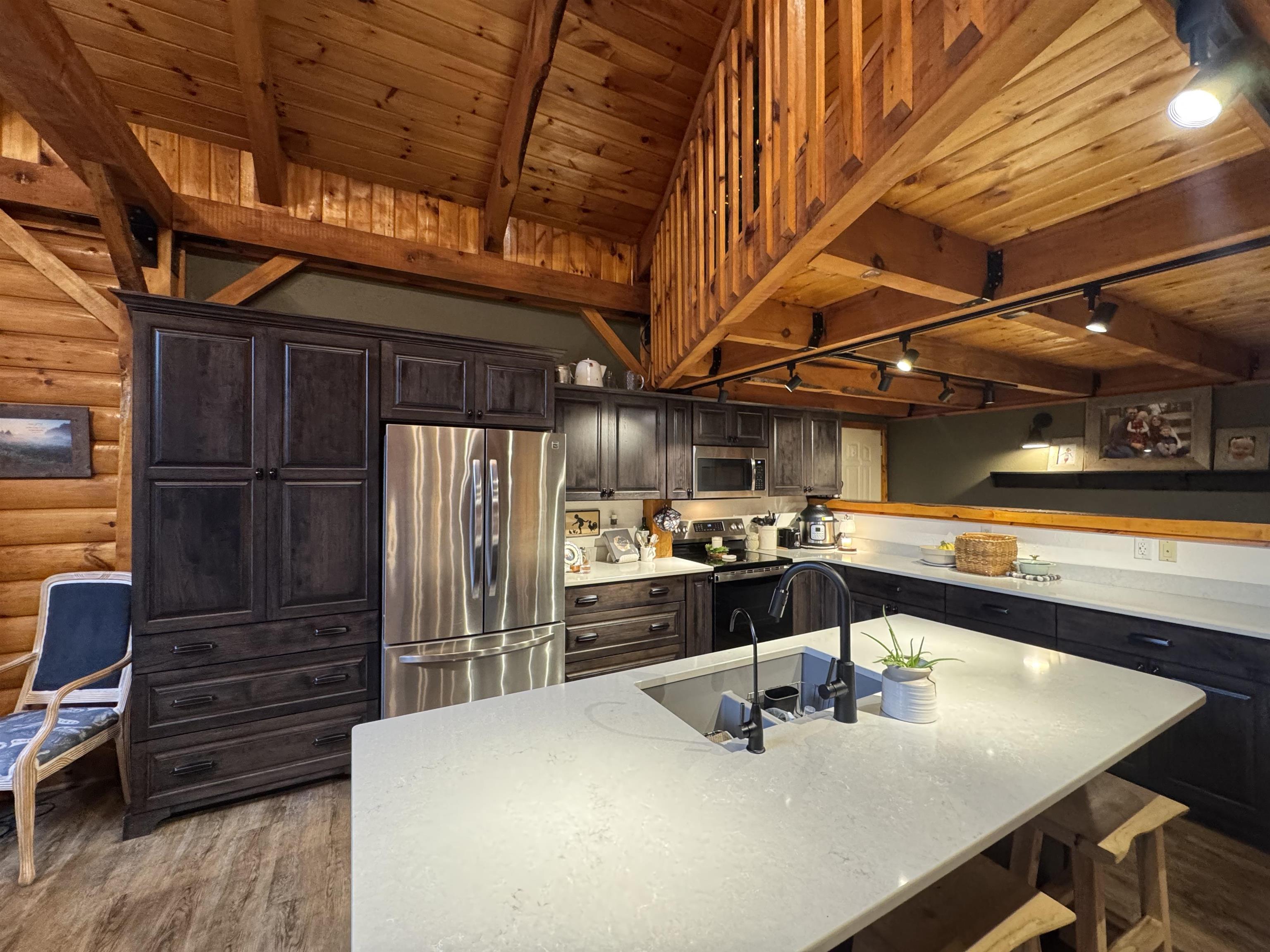 29522 Whispering Pines Road Lone Rock, WI 53556 - Photo 4 of 33