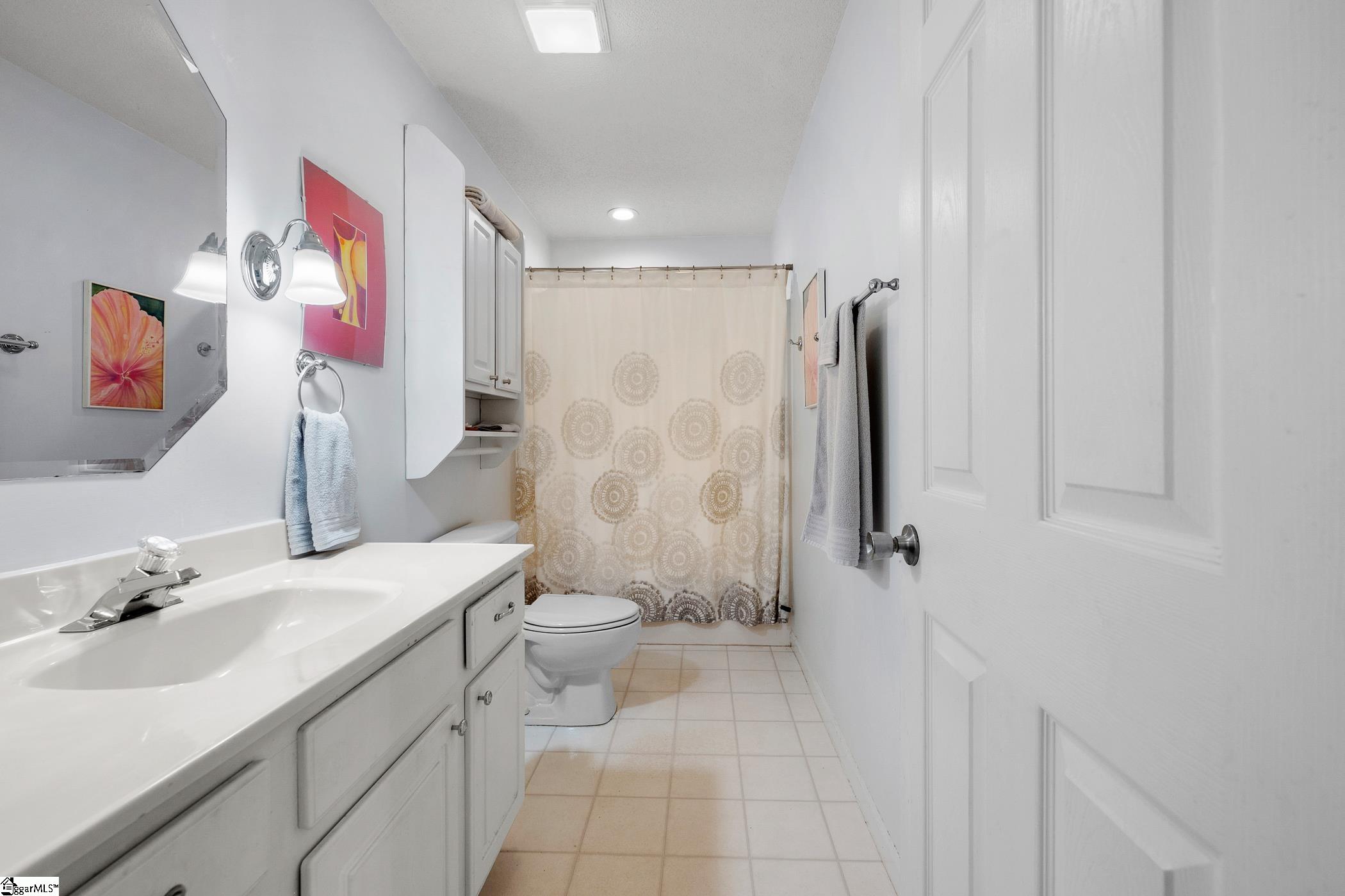 42 Stevenson Road Taylors, SC 29687 - Photo 21 of 41