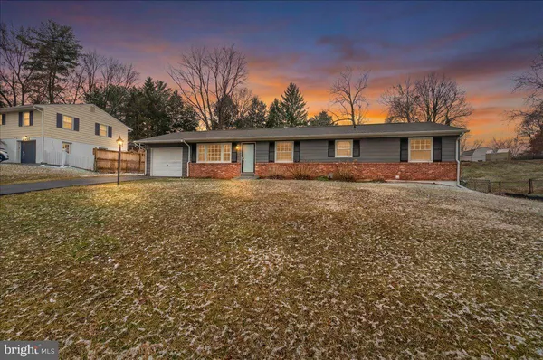 $450,000 | 10009 York Drive, Ijamsville, MD 21754