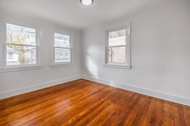 $2,300 | 400 East Avenue, Bridgeport, CT 06610