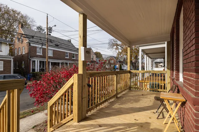 $2,300 | 400 East Avenue, Bridgeport, CT 06610