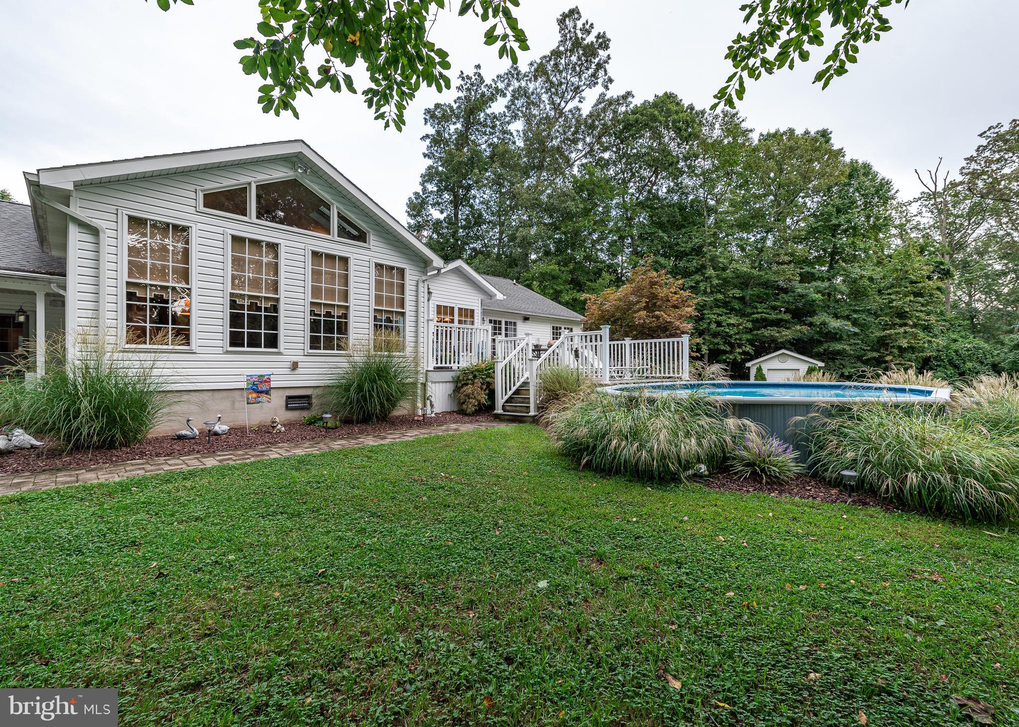 1705 Perry Cove Road Pasadena, MD 21122 - Photo 31 of 34 Exterior Back