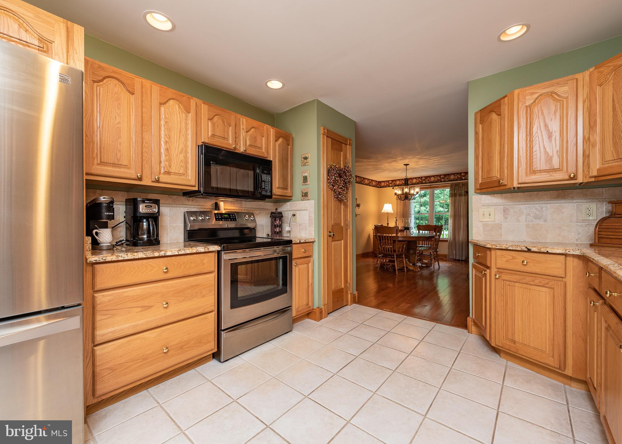 1705 Perry Cove Road Pasadena, MD 21122 - Photo 7 of 34 Kitchen