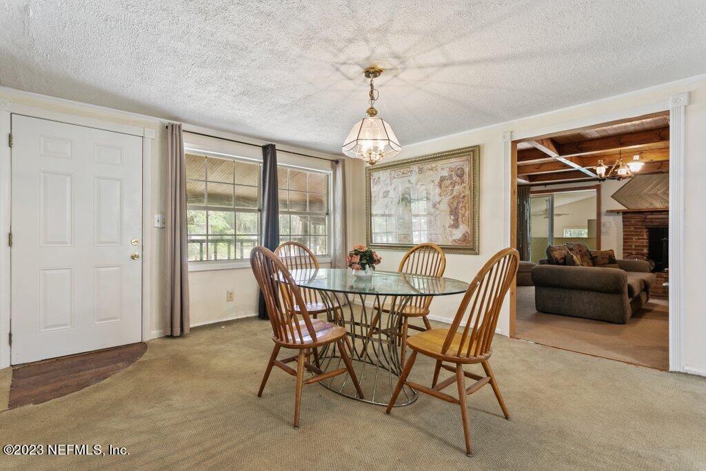 1422 Jr Road Jacksonville, FL 32218 - Photo 11 of 37 Dining / Front Entry