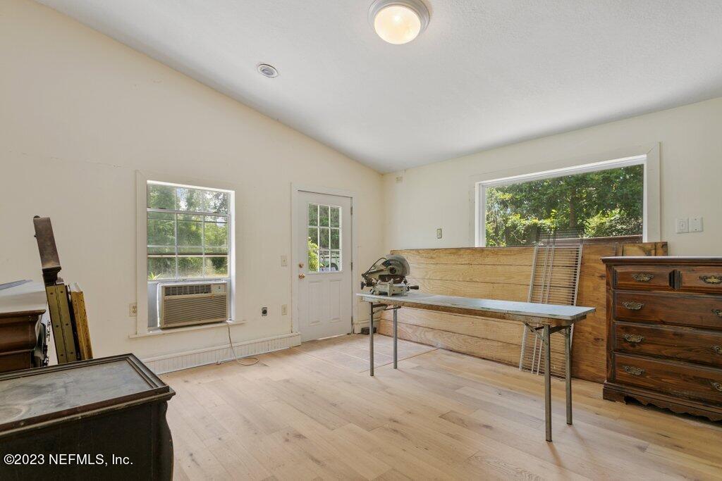 1422 Jr Road Jacksonville, FL 32218 - Photo 23 of 37 Bedroom 1