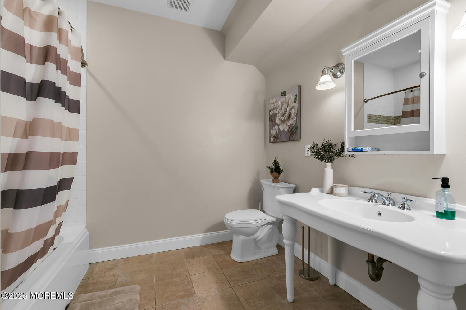 234 Borden Road Middletown, NJ 07748 - Photo 31 of 68 234 Borden Rd Middletown-large-087-080-M