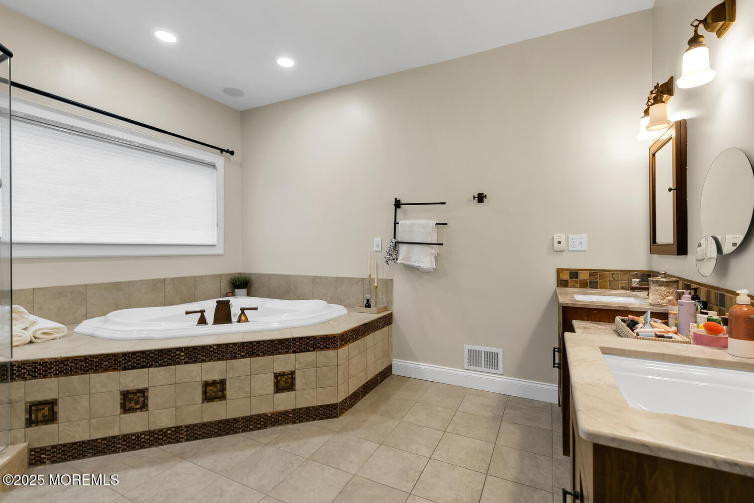 234 Borden Road Middletown, NJ 07748 - Photo 37 of 68 234 Borden Rd Middletown-large-099-094-M