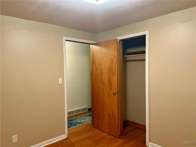 $189,000 | 123 Wolcott Terrace, Syracuse, NY 13207