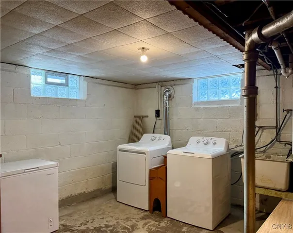 $189,000 | 123 Wolcott Terrace, Syracuse, NY 13207