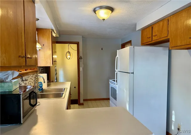 $189,000 | 123 Wolcott Terrace, Syracuse, NY 13207