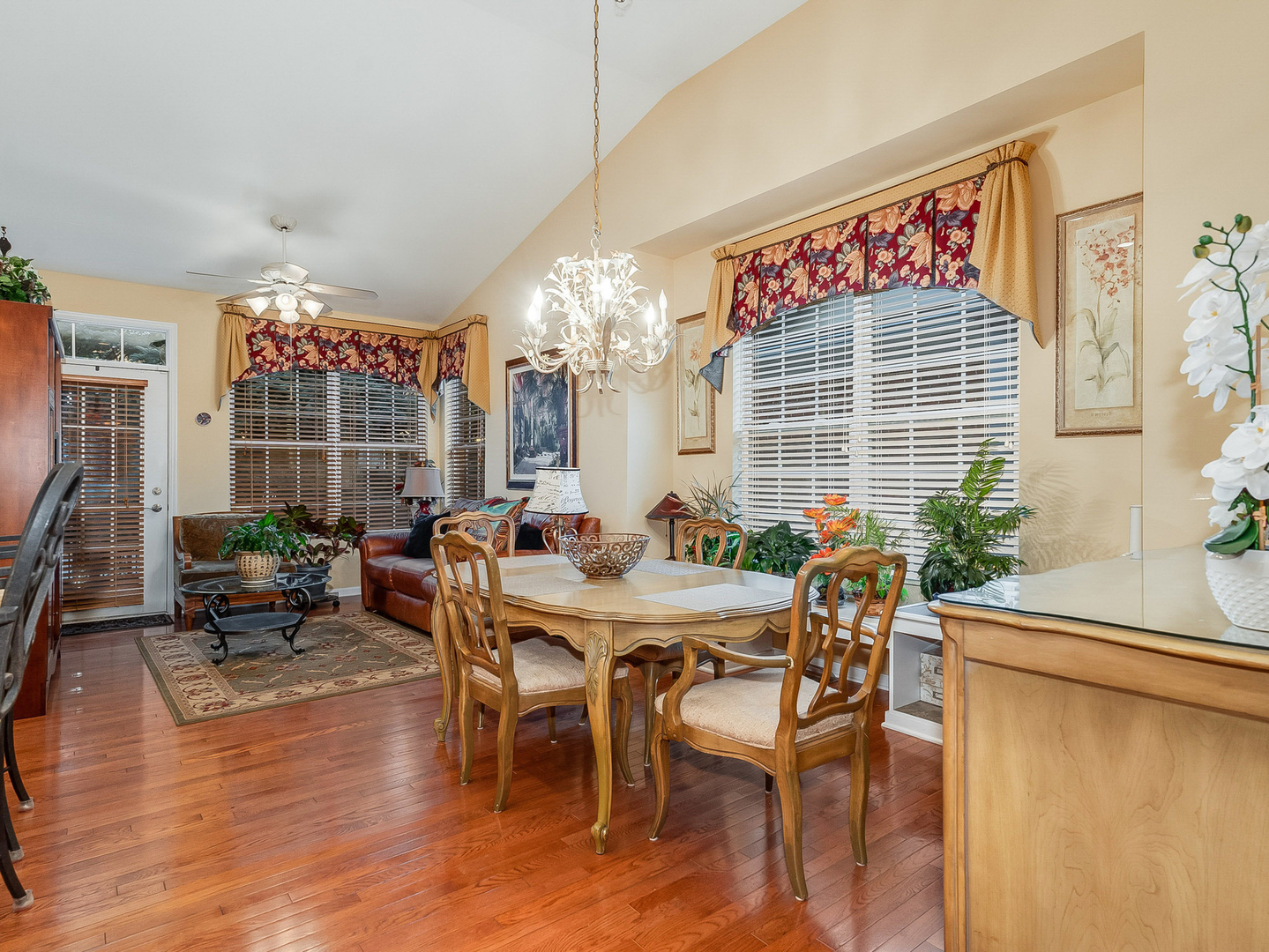 2805 Bond Circle, Unit 2805 Naperville, IL 60563 - Photo 12 of 30