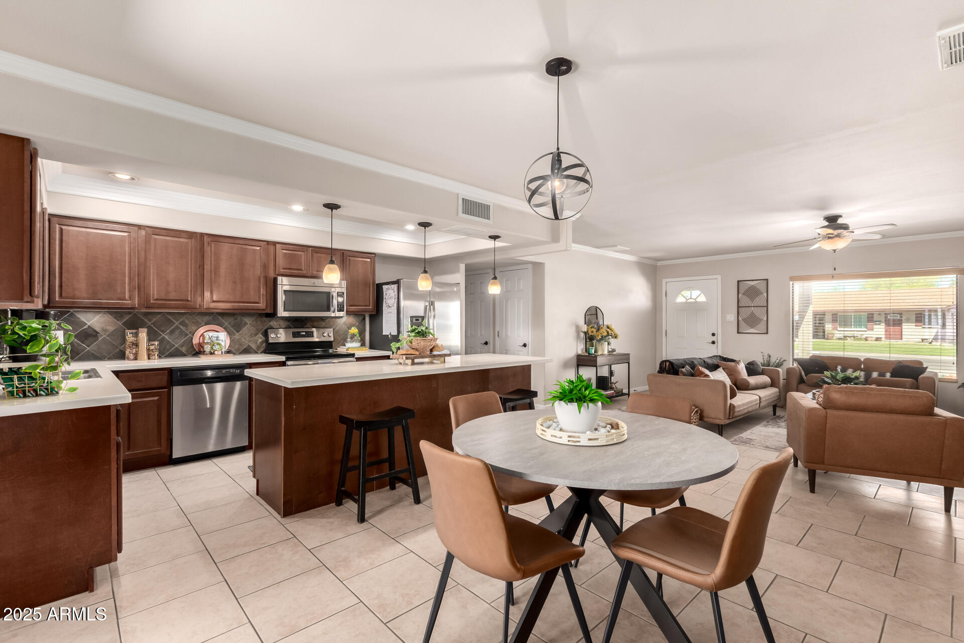 3301 East Sharon Drive Phoenix, AZ 85032 - Photo 12 of 53 14 - Sharon 3301