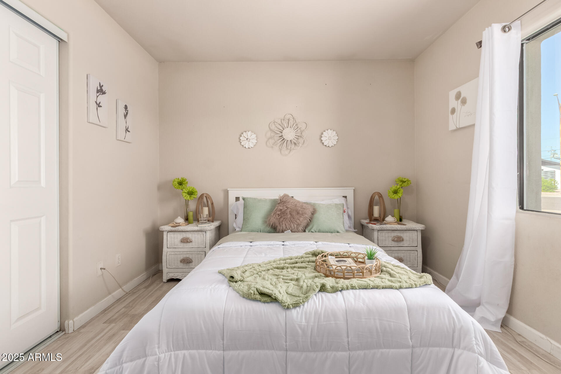 3301 East Sharon Drive Phoenix, AZ 85032 - Photo 22 of 53 22 - Sharon 3301