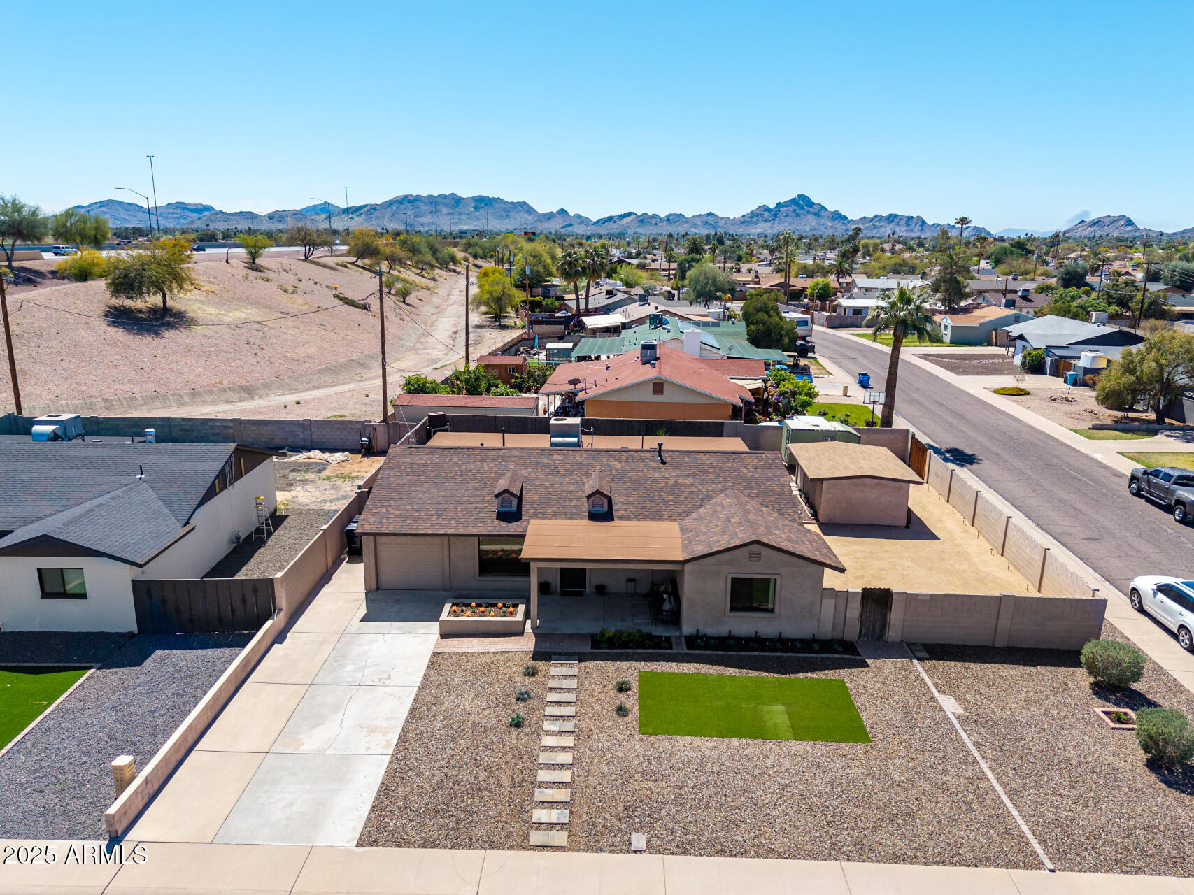 3301 East Sharon Drive Phoenix, AZ 85032 - Photo 41 of 53 41 - Sharon 3301