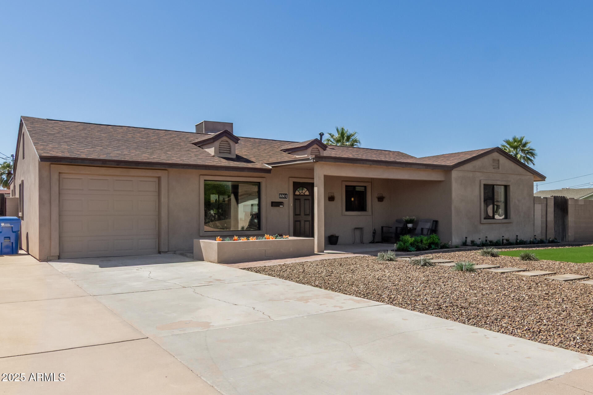 3301 East Sharon Drive Phoenix, AZ 85032 - Photo 6 of 53 06 - Sharon 3301