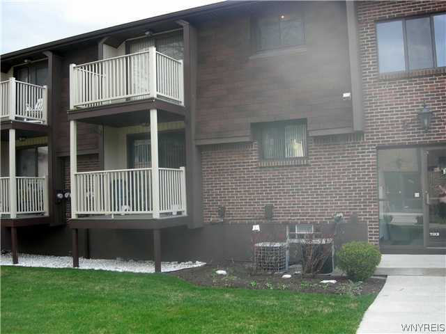 3956 Ridge Lea Road, Unit D Amherst, NY 14228 - Photo 1 of 1 Exterior Front