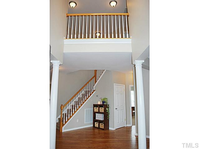 10412 Chandler Way Raleigh, NC 27614 - Photo 2 of 22 Staircase
