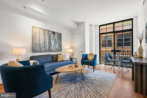 $435,000 | 1111 25th Street Northwest, Unit 502, Washington, DC 20037