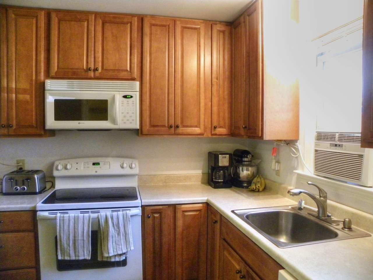 355 Patchen Road, Unit 6 South Burlington, VT 05403 - Photo 2 of 21 Gallery Image 2