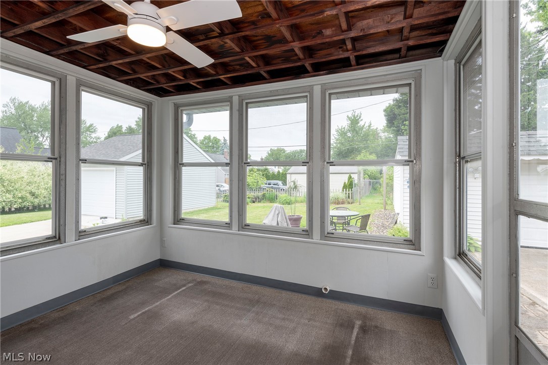 5042 North Barton Road Lyndhurst, OH 44124 - Photo 10 of 50