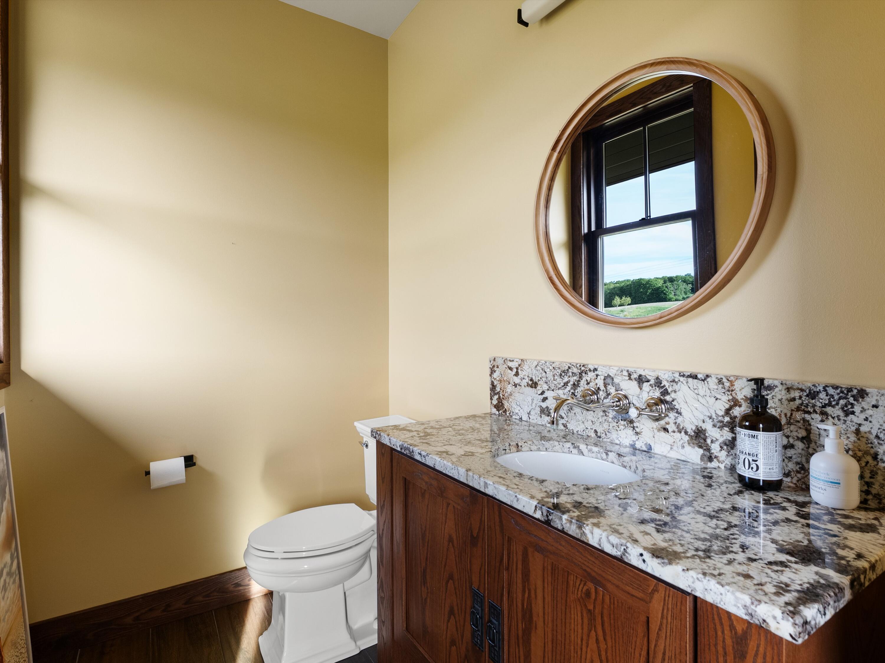 W5610 Winooski Road Lyndon, WI 53073 - Photo 37 of 57 Guest bath Main