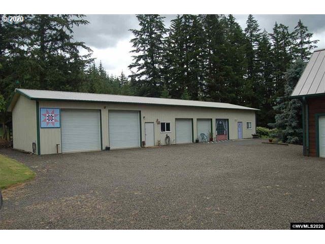 12012 South Wildcat Road Molalla, OR 97038 - Photo 2 of 32