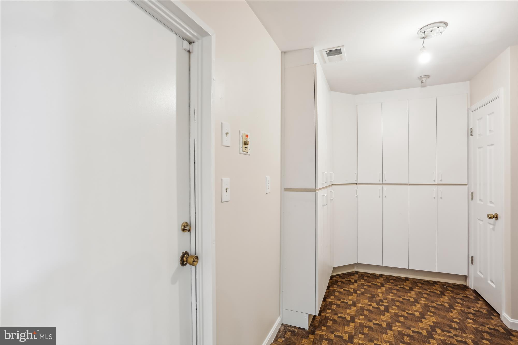 2709 Hewitt Avenue Silver Spring, MD 20906 - Photo 33 of 48 Laundry / Mud Room off the garage
