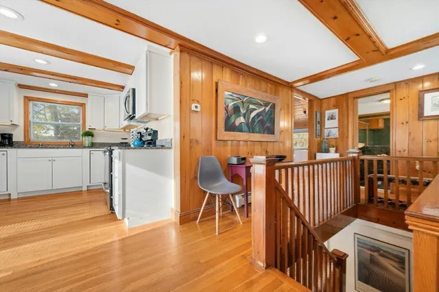 $475,000 | 89 Lakeview Avenue, Bellingham, MA 02019