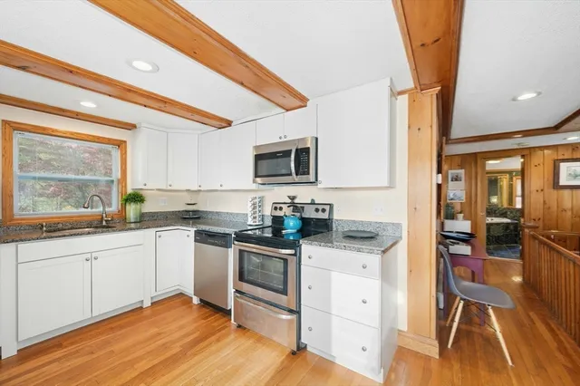 $475,000 | 89 Lakeview Avenue, Bellingham, MA 02019