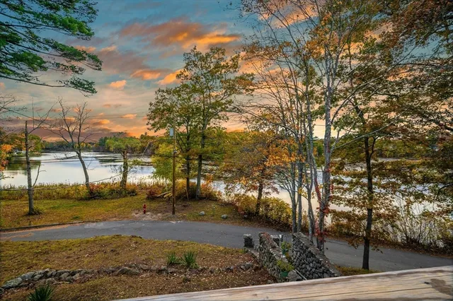 $475,000 | 89 Lakeview Avenue, Bellingham, MA 02019