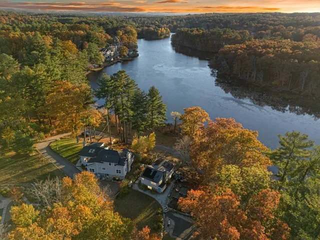 $475,000 | 89 Lakeview Avenue, Bellingham, MA 02019