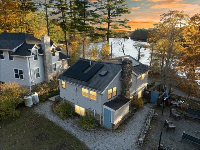 $475,000 | 89 Lakeview Avenue, Bellingham, MA 02019