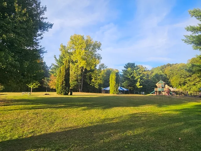 $475,000 | 89 Lakeview Avenue, Bellingham, MA 02019