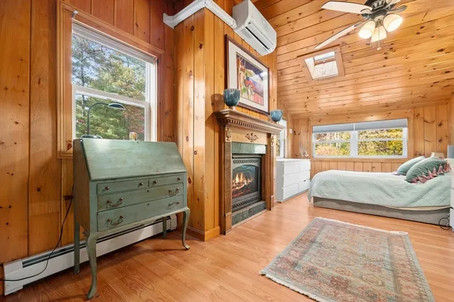 $475,000 | 89 Lakeview Avenue, Bellingham, MA 02019