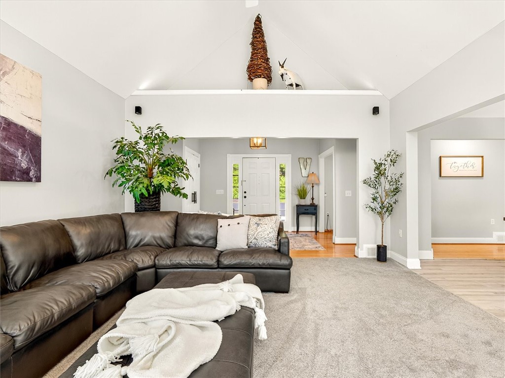 1022 Middle Road Rush, NY 14543 - Photo 13 of 49