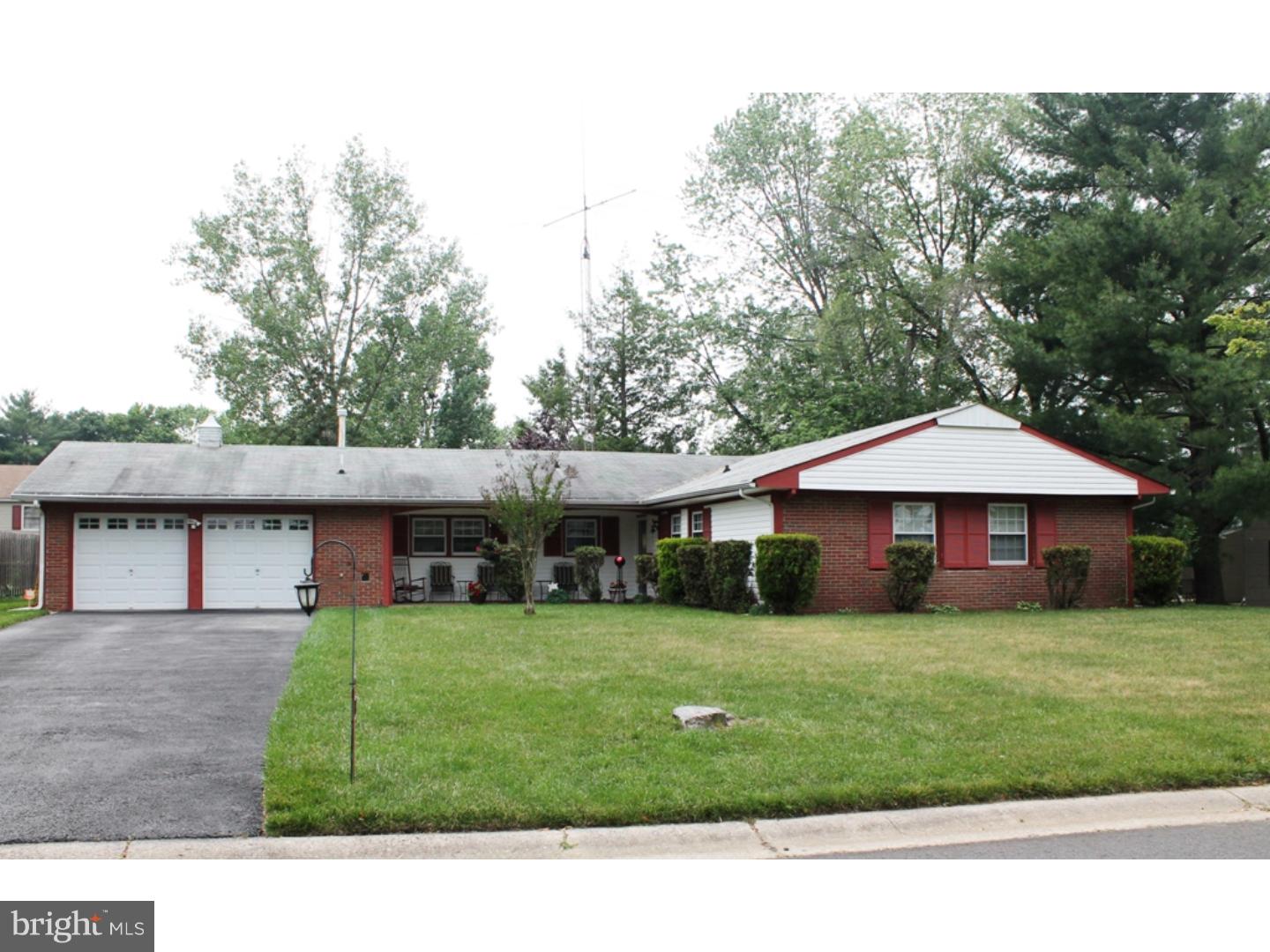 18 Crescent Road Willingboro, NJ 08046 - Photo 1 of 24