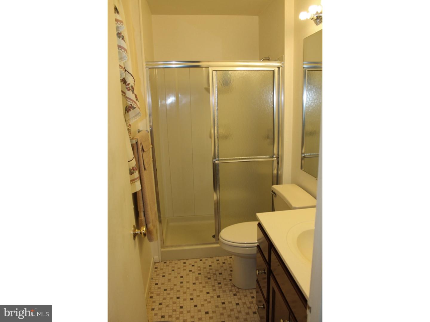 18 Crescent Road Willingboro, NJ 08046 - Photo 14 of 24
